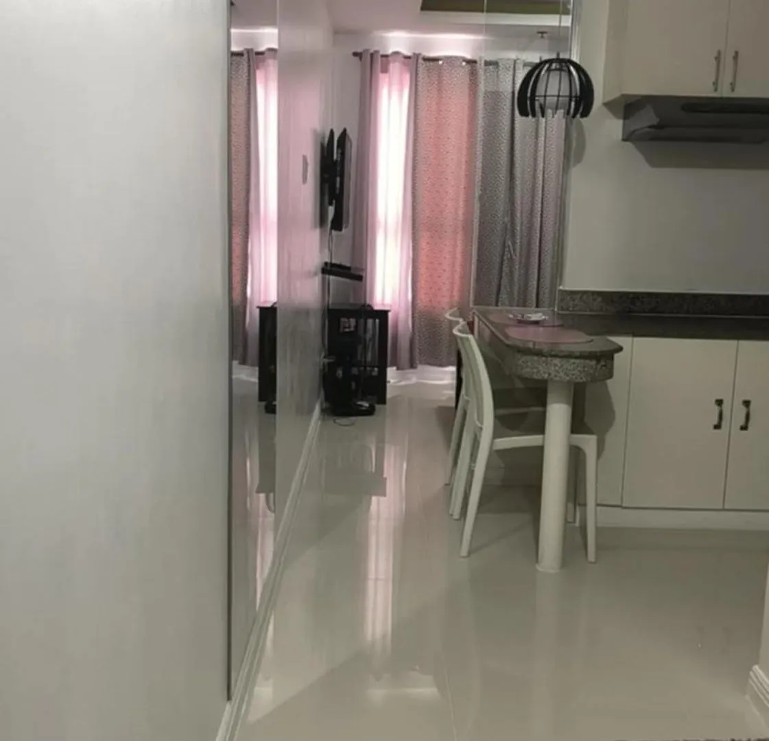 Modern Studio Birch Tower Near Malls & Nightlife Manila 0*,